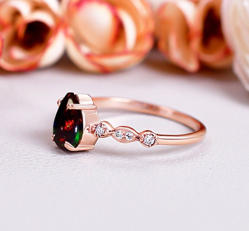 il_794xN.4835546913_nyyo